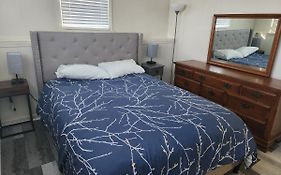 Modern Cozy Two Bedroom Apartment With Off-Street Parking